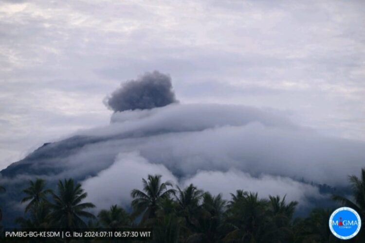 Gunung Ibu Halmahera