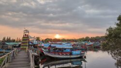 Jembatan Cinta Tarumajaya Bekasi Utara